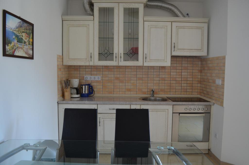 Apartments Buljan Baška Стая снимка