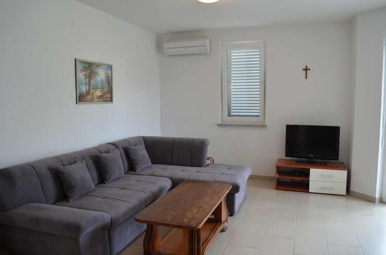 Apartments Buljan Baška Екстериор снимка